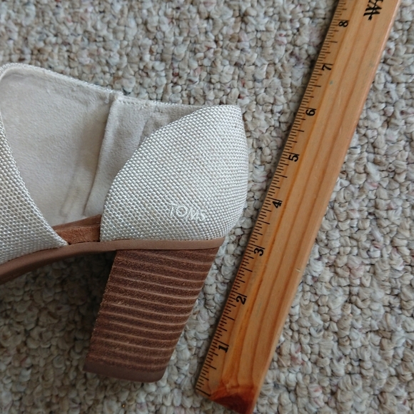 TOMS Milan Closed Toe Heel size 7.5 - Picture 7 of 15